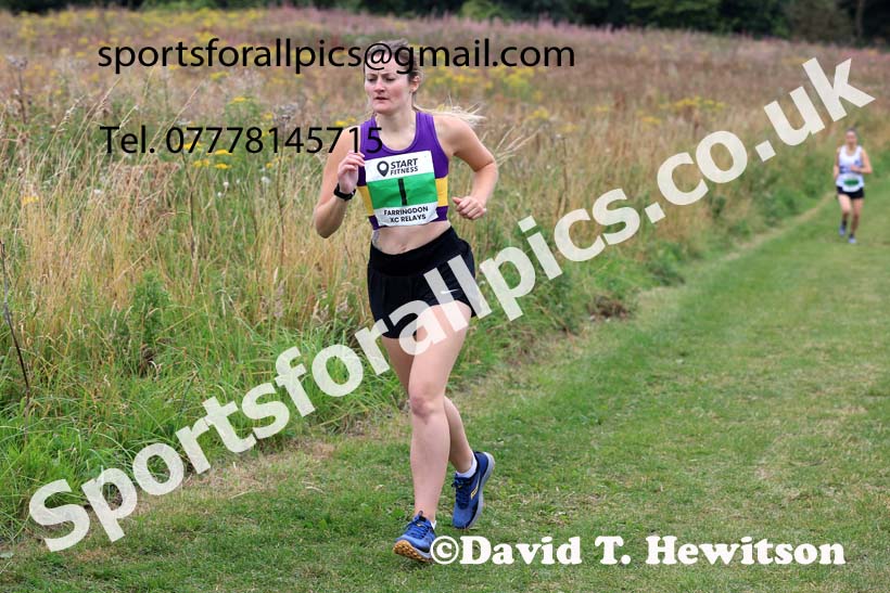 Senior Women and Veterans Relay, 2024 Sunderland XC Relays.  Photo: David T. Hewitson/Sports for All Pics